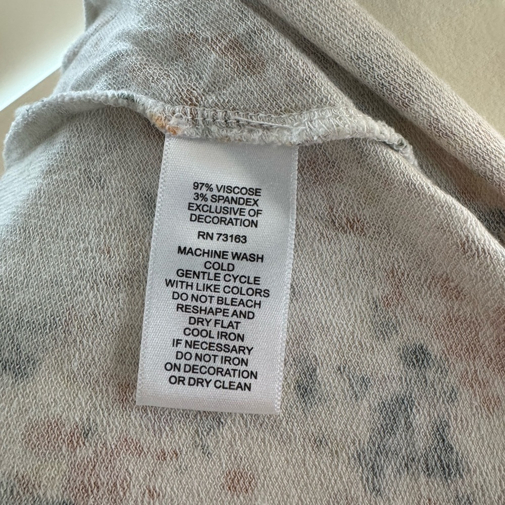 Cupio Speckled V-Neck Cute Short Sleeve Top Like New - Picture 10 of 10